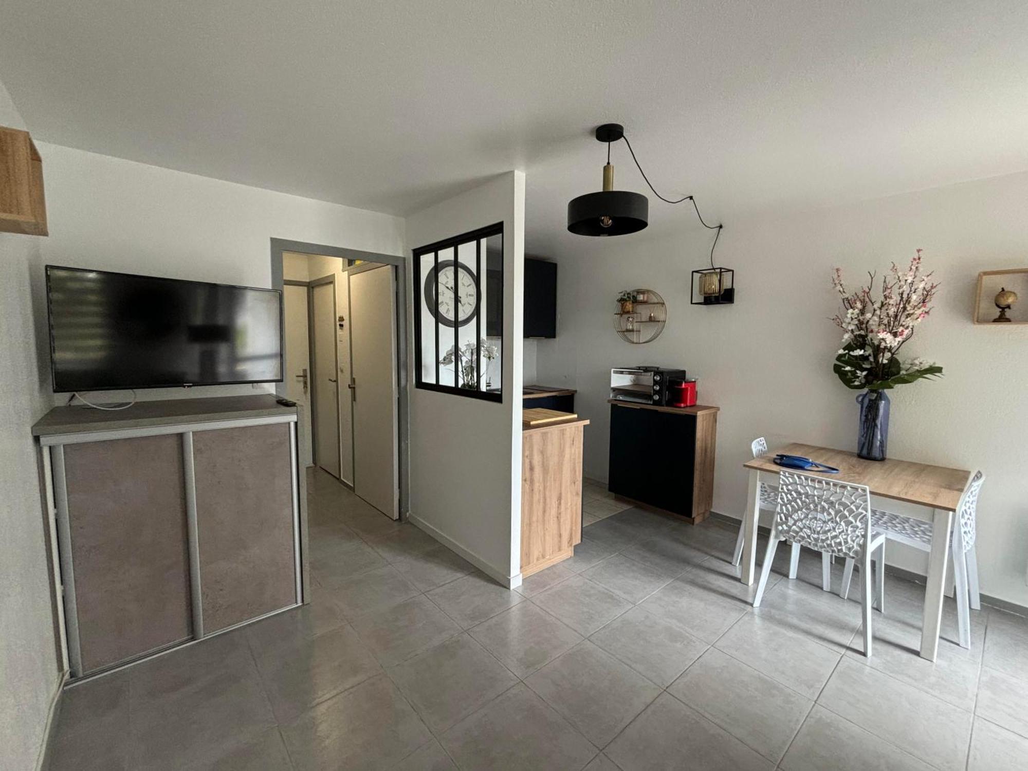 Appartement Studio 4 Personnes Dans Residence Avec Piscine Quiberon Exterior foto